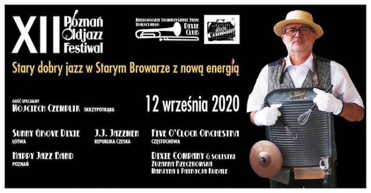 Na zdjęciu starszy mężczyzna w kapeluszu słomkowym - muzyk z przewieszoną przez szyją tarką i trzepaczkami.