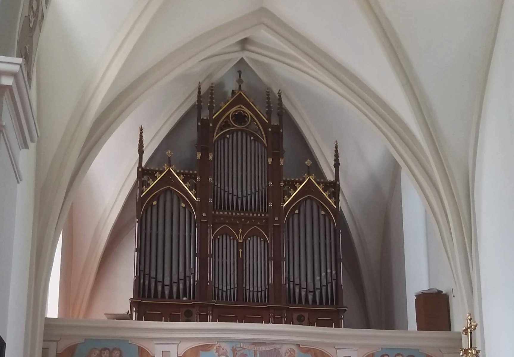 Na zdjęciu organy Ladegasta w Głuszynie.