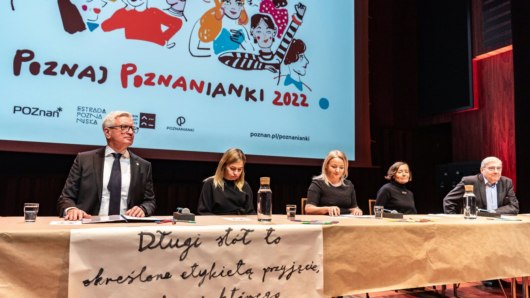 Na zdjęciu fragment konferencji prasowej z udziałem Prezydenta J. Jaśkowiaka.