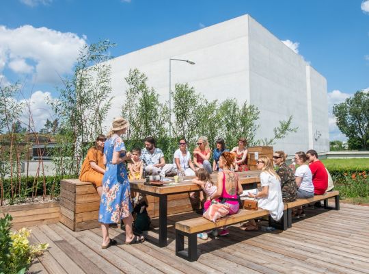 Na zdjęciu budynek Bramy Poznania.