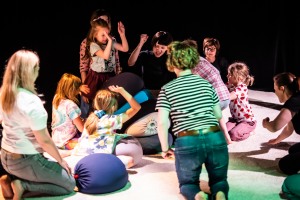 Na zdjęciu fragment warsztatów dla dzieci.