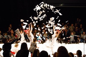 Na zdjęciu fragment przedstawienia.