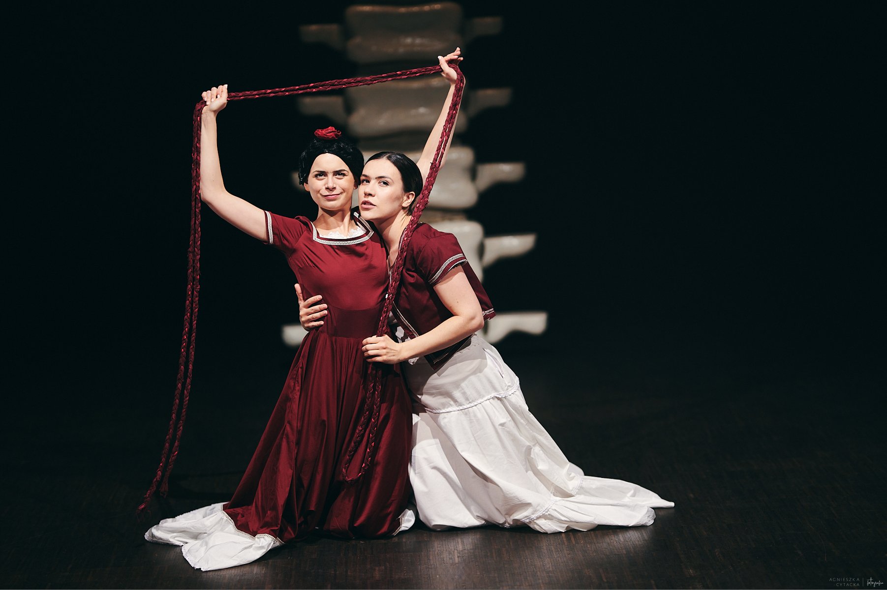Zdjęcie Artystek na scenie autorstwa Agnieszki Cytackiej.