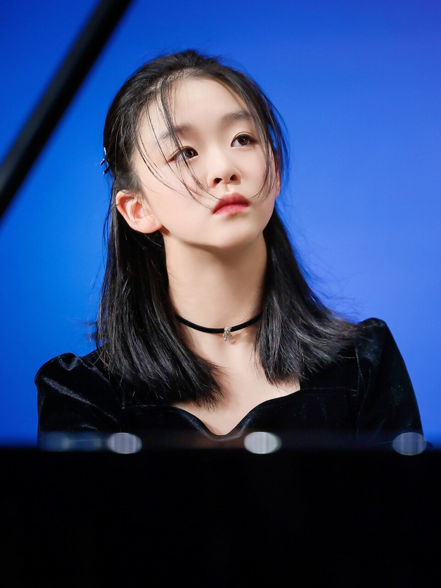 Na zdjęciu pianistka Tianyao Lyu.