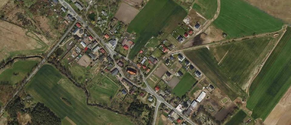 Na zdjęciu Głuszyna z lotu ptaka.