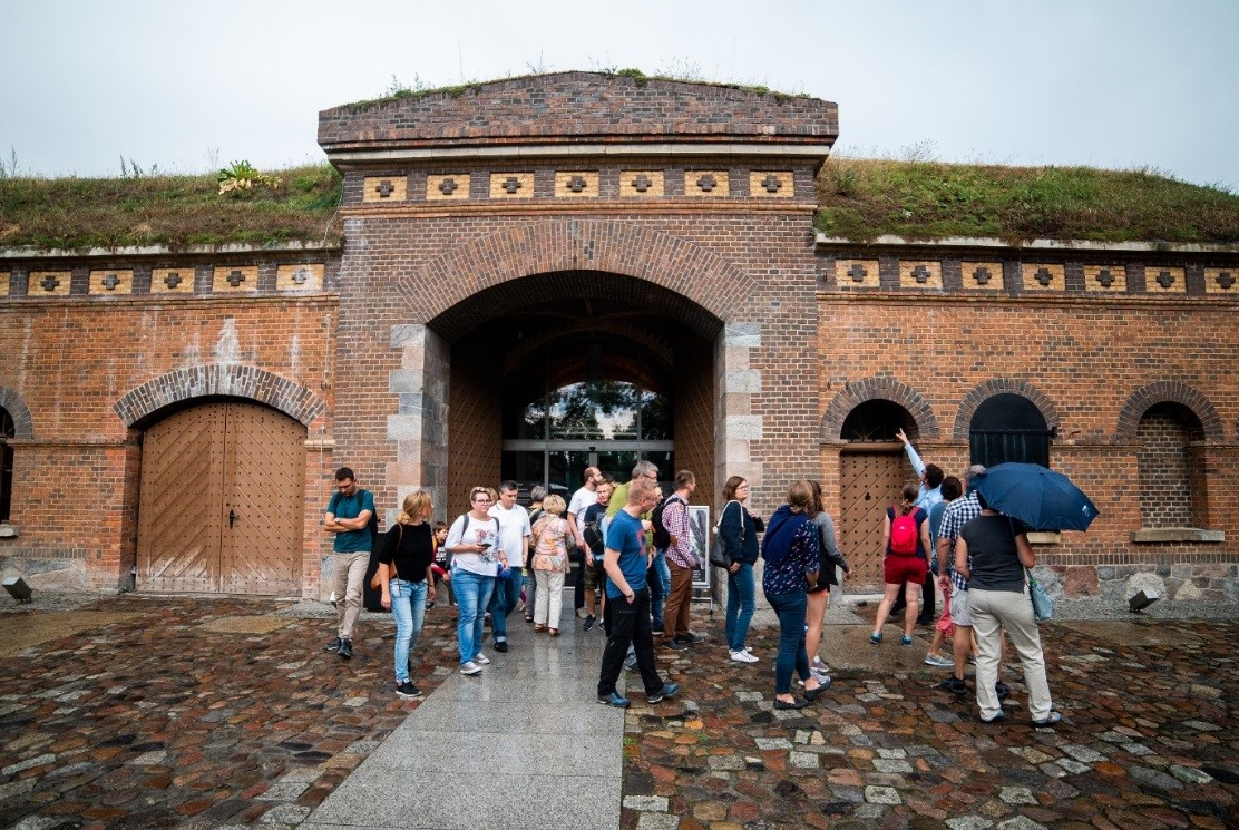 zwiedzanie Śluzy Katedralnej